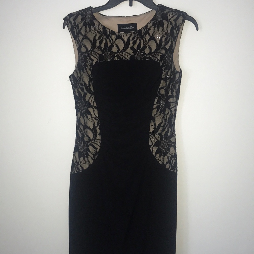 Lace and spandex formal dress